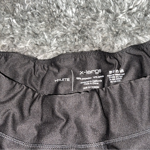 Hylete shorts size XL - Picture 3 of 3